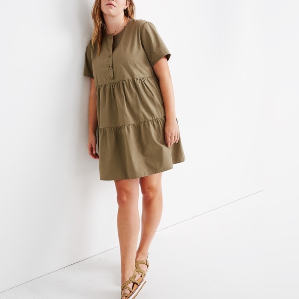 Madewell olive green tiered dress. Button up, shirt sleeves. Size XXS. - Picture 10 of 11